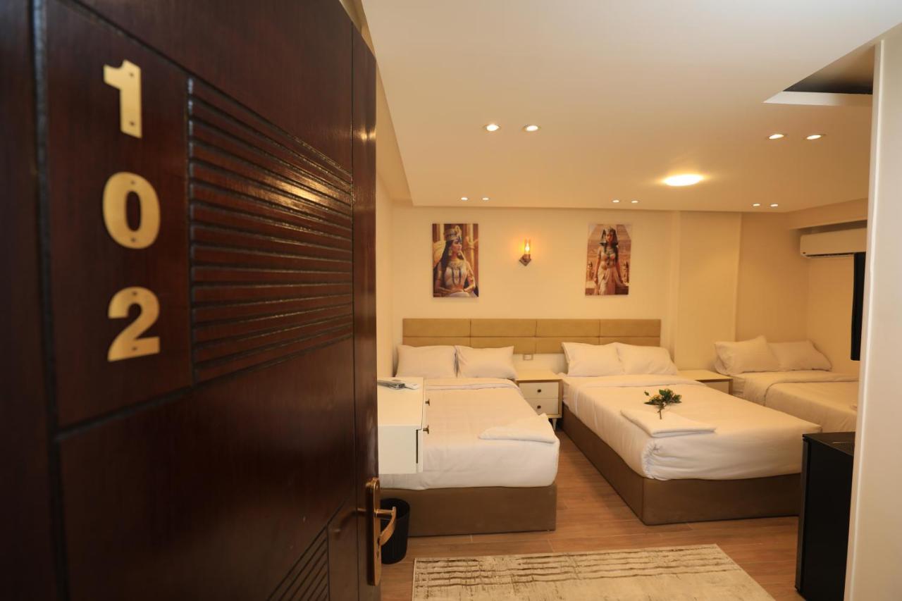Pyramids Heart Hotel Kafrat al Jabal Екстер'єр фото