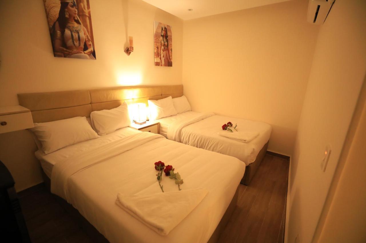 Pyramids Heart Hotel Kafrat al Jabal Екстер'єр фото