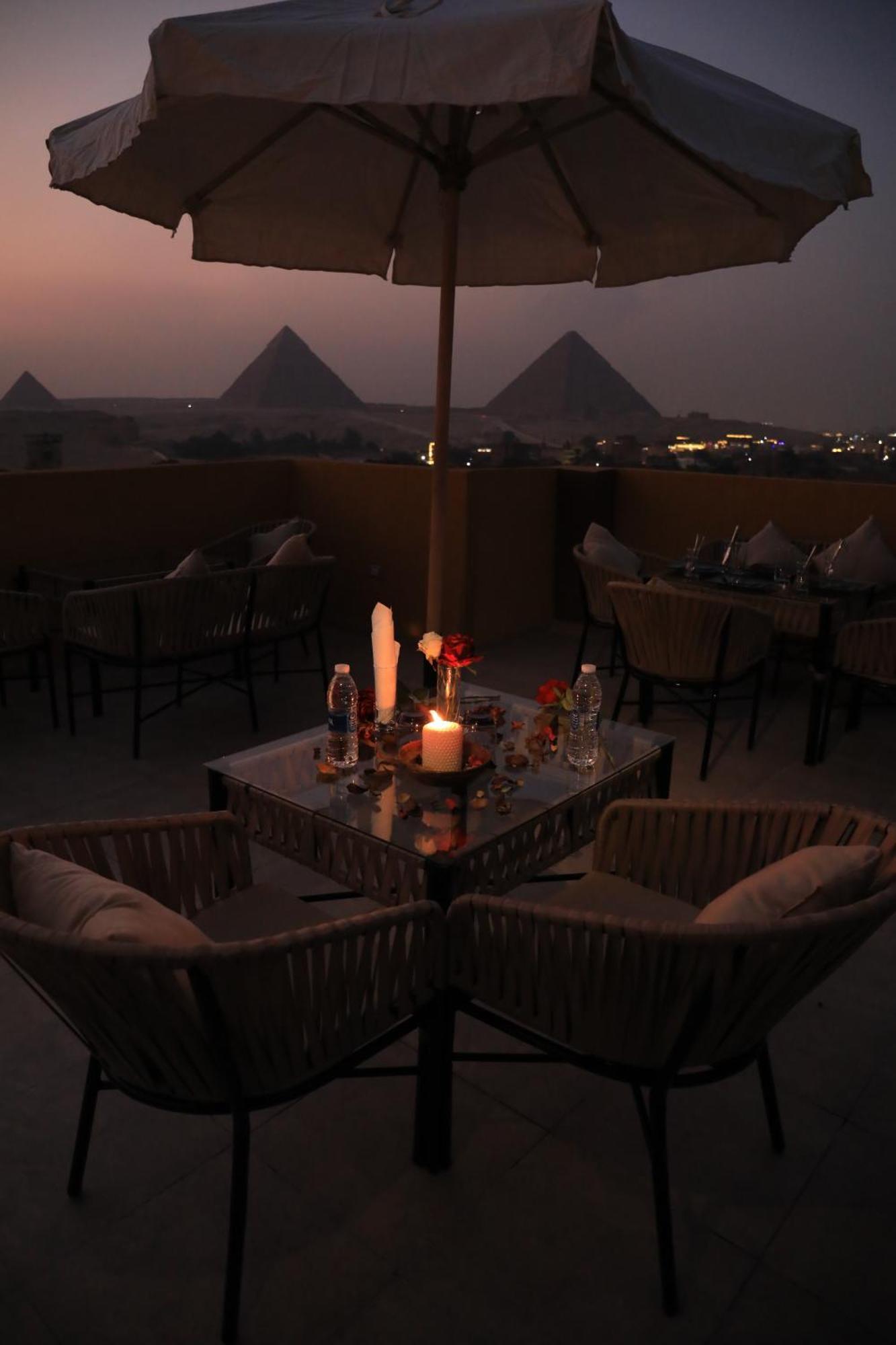 Pyramids Heart Hotel Kafrat al Jabal Екстер'єр фото