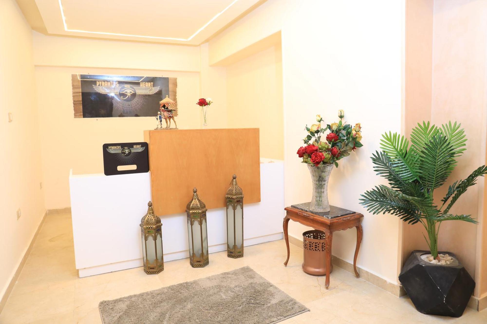Pyramids Heart Hotel Kafrat al Jabal Екстер'єр фото