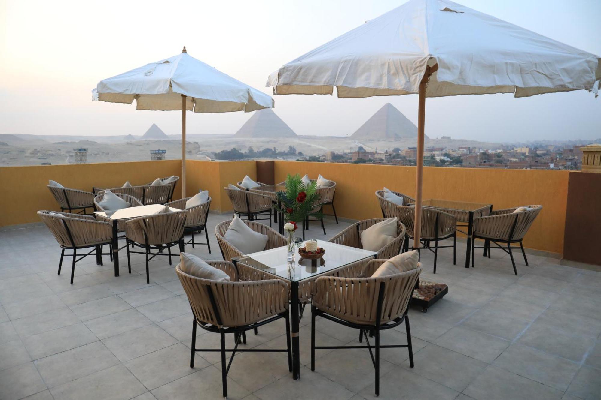 Pyramids Heart Hotel Kafrat al Jabal Екстер'єр фото