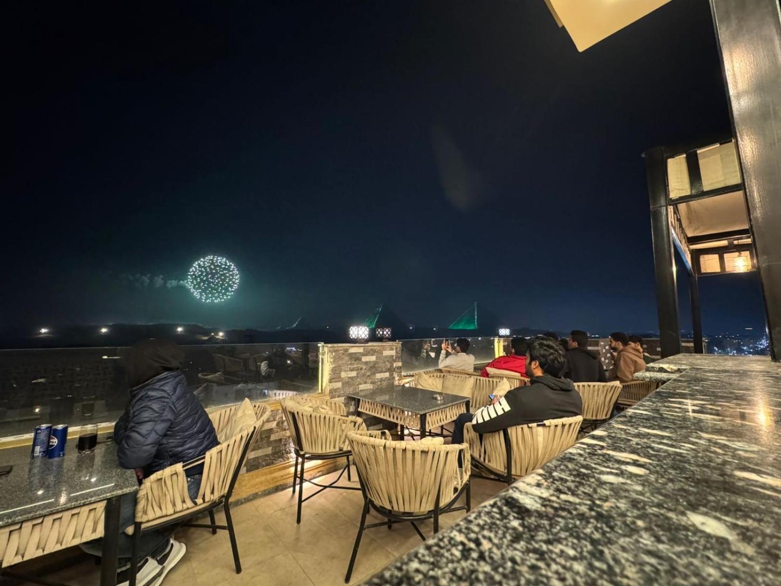 Pyramids Heart Hotel Kafrat al Jabal Екстер'єр фото